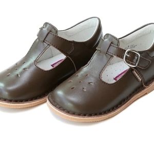 L'Amour Joy Classic Leather T-strap Mary Jane